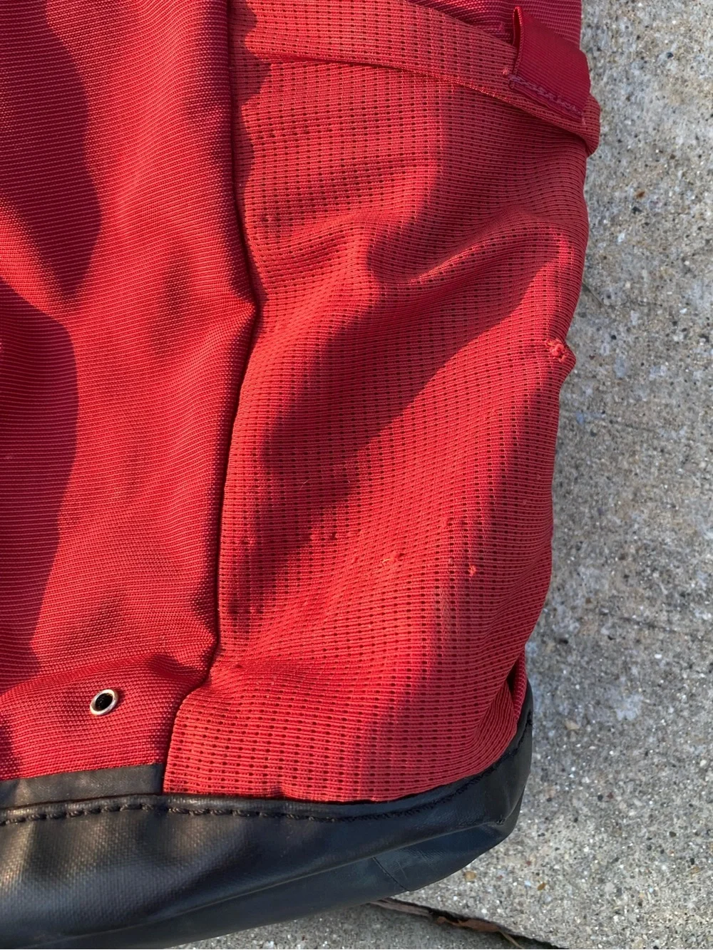 THULE Paramount 24L Daypack / Red Feather